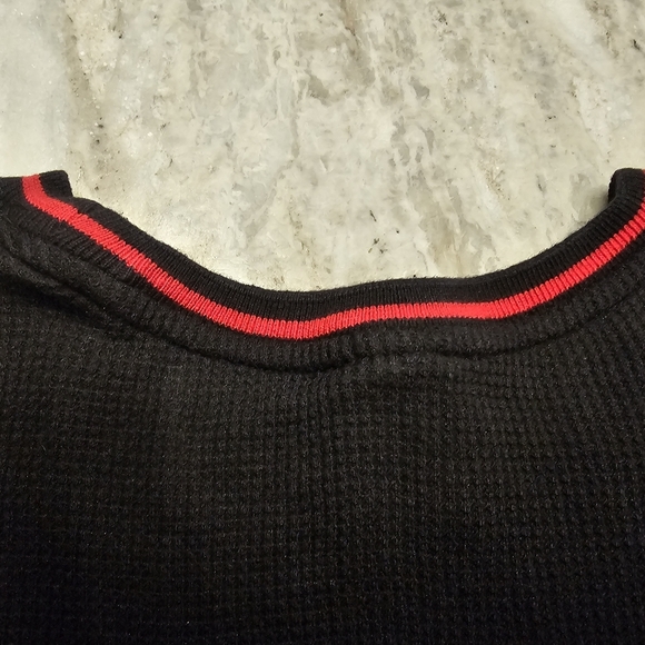 Sean John Black Waffle Knit Long Sleeve Shirt Men's Medium Logo Cuff & Chest - Picture 8 of 8